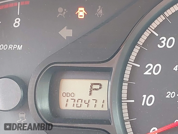 2011 Toyota Sienna LE AAS with VIN 5TDKK3DC7BS007097, listed as a IAAI auction lot 41802056 with 170,471 mi miles. Bid and sale history available at carsss.com. Image 16.