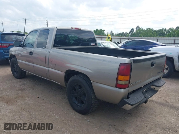 2002 Chevrolet Silverado 1500 LS with VIN 2GCEC19V121316306, listed as a IAAI auction lot 42128142 with 205,673 mi miles and . Bid and sale history available at DreamBid. Image 3.