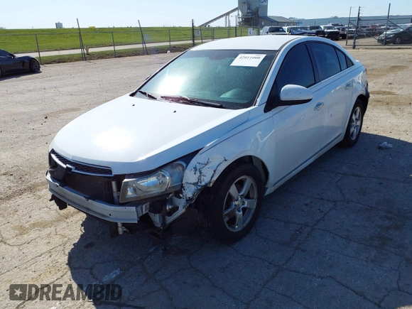 2014 Chevrolet Cruze 1LT with VIN 1G1PC5SB0E7261699, listed as a IAAI auction lot 42011008 with 164,699 mi miles and . Bid and sale history available at DreamBid. Image 2.