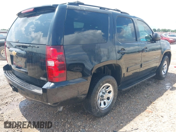 2012 Chevrolet Tahoe LS z VIN 1GNSCAE0XCR201183, wystawiony jako IAAI lot #42456344 z przebiegiem 163 774 mil mil oraz . Historia ofert i sprzedaży dostępna na DreamBid. Obrazek 4.
