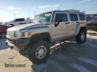 2008 Hummer H3 SUV with VIN 5GTEN13E188148684, listed as a Copart auction lot 70860664 with 146,452 mi miles and Salvage Title. Bid and sale history available at carsss.com. Image 1.