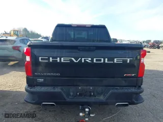 2019 Chevrolet Silverado 1500 RST with VIN 3GCUYEED6KG226058, listed as a IAAI auction lot 41638951 with 70,598 mi miles. Bid and sale history available at carsss.com. Image 16.