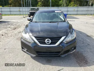 2017 Nissan Altima SR z VIN 1N4AL3AP8HC254001, wystawiony jako Copart lot #57818285 z przebiegiem 78 000 mil mil oraz Szkoda całkowita • Salvage title. Historia ofert i sprzedaży dostępna na DreamBid. Obrazek 5.