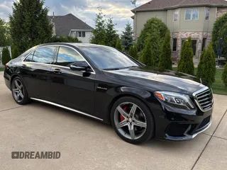 2015 Mercedes-Benz S 63 AMG z VIN WDDUG7JB6FA151150, wystawiony jako Copart lot #58446835 z przebiegiem 114 214 mil mil oraz Czysty tytuł • Clean title. Historia ofert i sprzedaży dostępna na DreamBid. Obrazek 1.