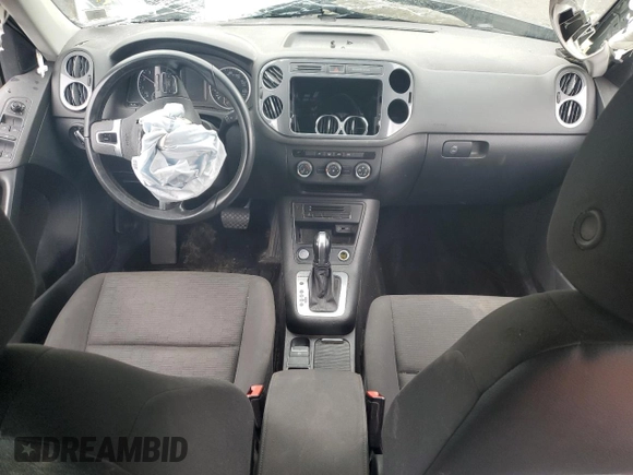 2018 Volkswagen Tiguan with VIN WVGBV7AX9JK003947, listed as a Copart auction lot 54556975 with Not Provided miles and Salvage Title. Bid and sale history available at DreamBid. Image 8.