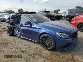 2017 Mercedes-Benz C 63 S AMG z VIN 55SWF8HB2HU200967, wystawiony jako Copart lot #87688265 z przebiegiem Nie podano mil oraz Czysty tytuł • Clean title. Historia ofert i sprzedaży dostępna na DreamBid. Obrazek 4.