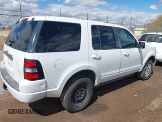 2010 Ford Explorer XLT with VIN 1FMEU6DE3AUA81990, listed as a IAAI auction lot 41788847 with 120,382 mi miles. Bid and sale history available at carsss.com. Image 4.