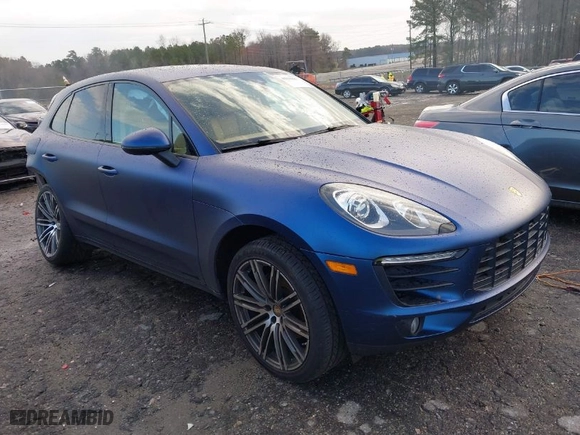 2017 Porsche Macan with VIN WP1AA2A55HLB02121, listed as a IAAI auction lot 41810805 with 85,343 mi miles. Bid and sale history available at carsss.com. Image 1.