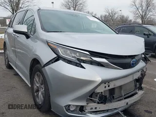2022 Toyota Sienna XLE с VIN 5TDYRKEC1NS103519, выставлен на аукционе IAAI как лот 41312339 с пробегом 61 948 миль миль и . История ставок и продаж доступна на DreamBid. Изображение 1.