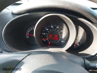 2015 Kia Soul with VIN KNDJN2A21F7798011, listed as a IAAI auction lot 41235575 with 111,402 mi miles. Bid and sale history available at carsss.com. Image 7.