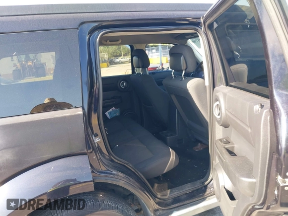 2011 Dodge Nitro Heat z VIN 1D4PT4GK9BW554273, wystawiony jako IAAI lot #42333126 z przebiegiem 75 533 mil mil oraz . Historia ofert i sprzedaży dostępna na DreamBid. Obrazek 8.