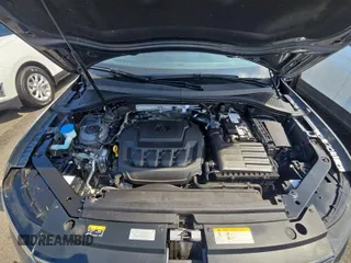 2024 Volkswagen Tiguan SE z VIN 3VV3B7AX3RM106966, wystawiony jako IAAI lot #42809081 z przebiegiem 32 302 mil mil oraz . Historia ofert i sprzedaży dostępna na DreamBid. Obrazek 2.