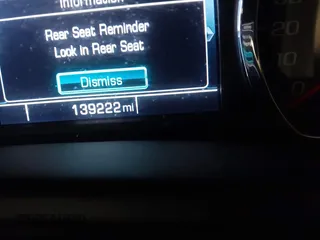 2017 Chevrolet Tahoe LT z VIN 1GNSCBKC8HR231679, wystawiony jako IAAI lot #42244271 z przebiegiem 139 222 mil mil oraz . Historia ofert i sprzedaży dostępna na DreamBid. Obrazek 16.