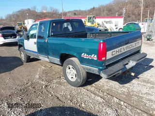 1997 Chevrolet Silverado 1500 with VIN 2GCEK19R5V1186749, listed as a IAAI auction lot 41738002 with 235,184 mi miles and . Bid and sale history available at DreamBid. Image 3.
