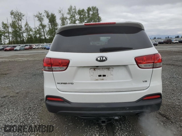 2017 Kia Sorento LX with VIN 5XYPG4A57HG250286, listed as a Copart auction lot 55260305 with 98,398 mi miles and Clean Title. Bid and sale history available at DreamBid. Image 6.