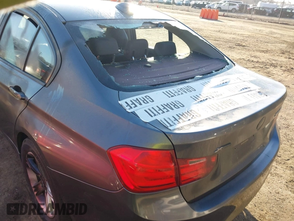 2015 BMW 3 Series 328i xDrive with VIN WBA3B5G55FNS19437, listed as a IAAI auction lot 41765832 with 137,993 mi miles. Bid and sale history available at carsss.com. Image 19.