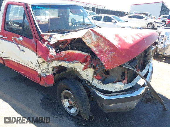 1989 Ford F-150 z VIN 1FTEF15N0KNA13478, wystawiony jako IAAI lot #41813627 z przebiegiem 414 233 mil mil oraz . Historia ofert i sprzedaży dostępna na DreamBid. Obrazek 6.