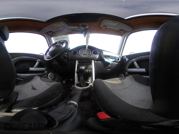 2004 MINI Hardtop S z VIN WMWRE33434TD88466, wystawiony jako IAAI lot #42012286 z przebiegiem 171 283 mil mil oraz . Historia ofert i sprzedaży dostępna na DreamBid. Obrazek 18.