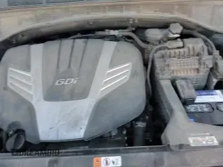 2017 Hyundai Santa Fe SE с VIN KM8SNDHF5HU255978, выставлен на аукционе Copart как лот 87226265 с пробегом 95 417 миль миль и Списание • Salvage title. История ставок и продаж доступна на DreamBid. Изображение 14.