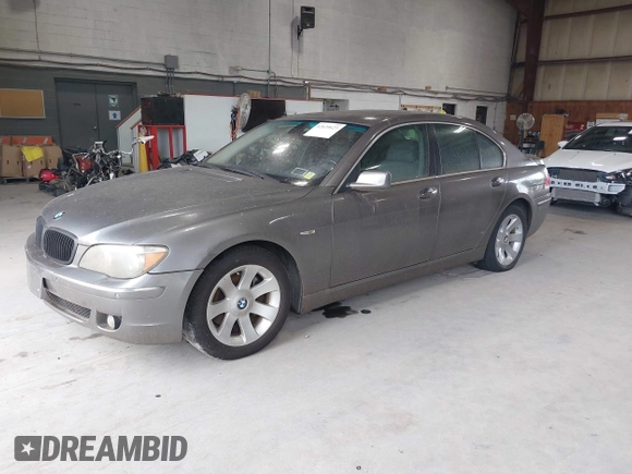 2007 BMW 7 Series 750i with VIN WBAHL835X7DT08227, listed as a IAAI auction lot 42620623 with 177,516 mi miles and . Bid and sale history available at DreamBid. Image 2.