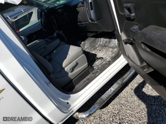 2018 GMC Sierra 2500HD with VIN 1GT02REG6JZ174222, listed as a Copart auction lot 48139305 with NaN miles and Salvage Title. Bid and sale history available at carsss.com. Image 8.