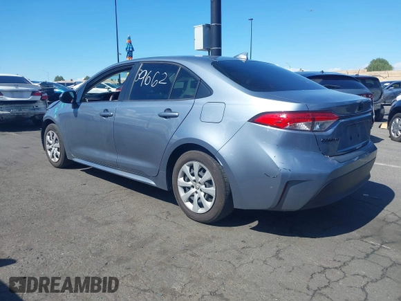 2023 Toyota Corolla LE z VIN JTDB4MEE4P3005736, wystawiony jako IAAI lot #41739662 z przebiegiem 28 257 mil mil oraz . Historia ofert i sprzedaży dostępna na DreamBid. Obrazek 3.