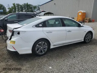 2019 Hyundai Sonata Plug-In Hybrid Limited with VIN KMHE54L2XKA093341, listed as a Copart auction lot 60661464 with 0 mi miles and Salvage Title. Bid and sale history available at carsss.com. Image 3.