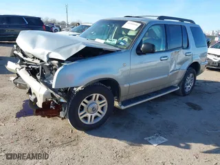 2005 Mercury Mountaineer Convenience with VIN 4M2DU66W15UJ08917, listed as a IAAI auction lot 41353920 with 80,362 mi miles. Bid and sale history available at carsss.com. Image 18.