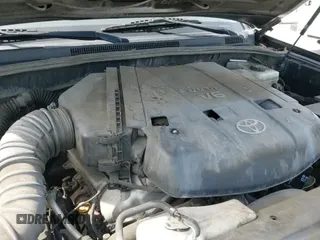2004 Toyota 4Runner SR5 with VIN JTEZU14R548012156, listed as a IAAI auction lot 42109306 with 222,825 mi miles and . Bid and sale history available at DreamBid. Image 12.
