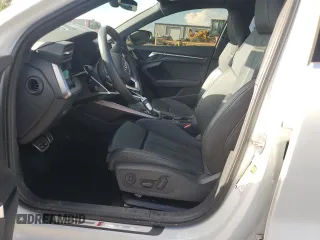 2023 Audi S3 Premium Plus z VIN WAUH3DGY5PA053050, wystawiony jako Copart lot #69858834 z przebiegiem 58 798 mil mil oraz Szkoda całkowita • Salvage title. Historia ofert i sprzedaży dostępna na DreamBid. Obrazek 7.