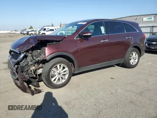 2019 Kia Sorento LX z VIN 5XYPG4A30KG560592, wystawiony jako Copart lot #84188034 z przebiegiem 107 375 mil mil oraz Szkoda całkowita • Salvage title. Historia ofert i sprzedaży dostępna na DreamBid. Obrazek 1.