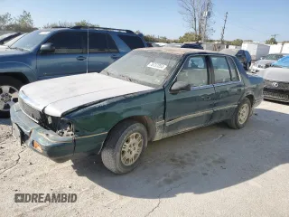 1995 Plymouth Acclaim z VIN 3P3AA4639ST552970, wystawiony jako Copart lot #76737854 z przebiegiem 113 119 mil mil oraz Szkody całkowita. Historia ofert i sprzedaży dostępna na DreamBid. Obrazek 1.