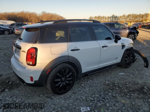 2019 MINI Countryman Cooper S with VIN WMZYT5C55K3G92128, listed as a Copart auction lot 88427445 with 68,689 mi miles and Salvage Title. Bid and sale history available at carsss.com. Image 3.