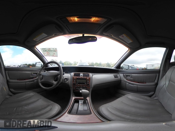 2001 Toyota Avalon XL with VIN 4T1BF28B11U183312, listed as a IAAI auction lot 42185284 with 319,027 mi miles and . Bid and sale history available at DreamBid. Image 18.