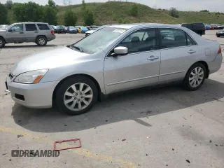 2006 Honda Accord LX with VIN 1HGCM66326A047296, listed as a Copart auction lot 60703715 with 189,665 mi miles and Salvage title. Bid and sale history available at DreamBid. Image 1.