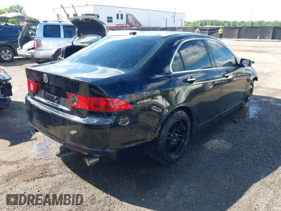 2008 Acura TSX Nav with VIN JH4CL96908C014682, listed as a IAAI auction lot 42331289 with 179,359 mi miles and . Bid and sale history available at DreamBid. Image 4.