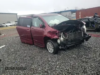 2017 Toyota Sienna XLE Auto Access Seat with VIN 5TDYZ3DCXHS812316, listed as a Copart auction lot 44777795 with 150,079 mi miles and Non Repairable. Bid and sale history available at carsss.com. Image 14.