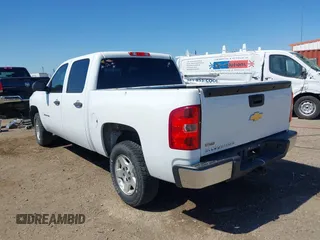 2011 Chevrolet Silverado 1500 with VIN 3GCPCPEA5BG380984, listed as a IAAI auction lot 41739305 with 290,644 mi miles and . Bid and sale history available at DreamBid. Image 3.