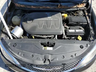 2015 Chrysler 200 Limited with VIN 1C3CCCAG3FN731426, listed as a Copart auction lot 50431415 with 82,022 mi miles and Clean Title. Bid and sale history available at carsss.com. Image 11.