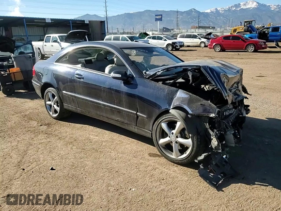 2005 Mercedes-Benz CLK 320 z VIN WDBTJ65J25F129259, wystawiony jako Copart lot #83461304 z przebiegiem Nie podano mil oraz Szkoda całkowita • Salvage title. Historia ofert i sprzedaży dostępna na DreamBid. Obrazek 11.