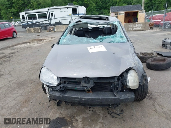 2007 Volkswagen Rabbit with VIN WVWBS71K57W159129, listed as a IAAI auction lot 42616963 with 186,732 mi miles and . Bid and sale history available at DreamBid. Image 6.