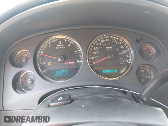 2007 Chevrolet Suburban LT with VIN 1GNFC16037R407726, listed as a IAAI auction lot 41480221 with 247,857 mi miles and . Bid and sale history available at DreamBid. Image 7.