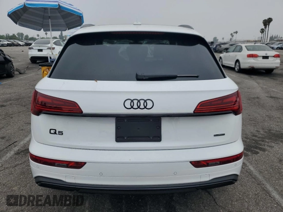 2024 Audi Q5 Premium Plus with VIN WA1BBAFY9R2147404, listed as a Copart auction lot 60261915 with 3,201 mi miles and Salvage title. Bid and sale history available at DreamBid. Image 6.
