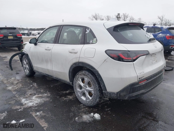 2023 Honda HR-V LX with VIN 3CZRZ2H37PM748561, listed as a IAAI auction lot 41391011 with 22,441 mi miles. Bid and sale history available at carsss.com. Image 3.