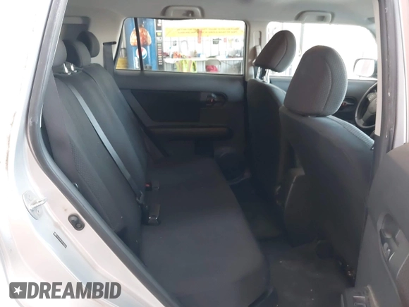 2009 Scion xB z VIN JTLKE50E091096548, wystawiony jako IAAI lot #42225785 z przebiegiem 97 027 mil mil oraz . Historia ofert i sprzedaży dostępna na DreamBid. Obrazek 8.