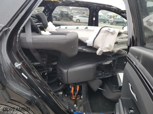 2022 Hyundai Tucson Hybrid SEL Convenience with VIN KM8JFCA15NU045300, listed as a Copart auction lot 44013305 with 2,876 mi miles and Salvage Title. Bid and sale history available at carsss.com. Image 10.