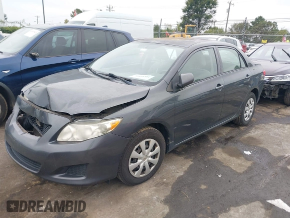 2010 Toyota Corolla z VIN 1NXBU4EEXAZ223869, wystawiony jako IAAI lot #40414351 z przebiegiem 215 219 mil mil oraz . Historia ofert i sprzedaży dostępna na DreamBid. Obrazek 2.