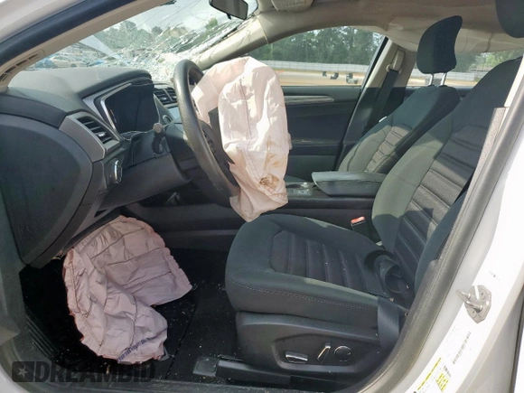 2018 Ford Fusion SE z VIN 3FA6P0LU7JR141756, wystawiony jako Copart lot #57490345 z przebiegiem Nie podano mil oraz Szkoda całkowita • Salvage title. Historia ofert i sprzedaży dostępna na DreamBid. Obrazek 7.