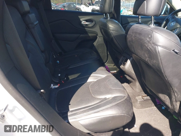 2014 Jeep Cherokee Limited с VIN 1C4PJMDS0EW185573, выставлен на аукционе IAAI как лот 41829461 с пробегом 81 101 миль миль и . История ставок и продаж доступна на DreamBid. Изображение 8.