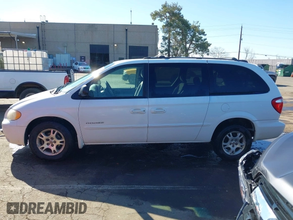 2001 Dodge Grand Caravan with VIN 2B4GT44L11R179428, listed as a IAAI auction lot 41648424 with 179,241 mi miles and . Bid and sale history available at DreamBid. Image 14.